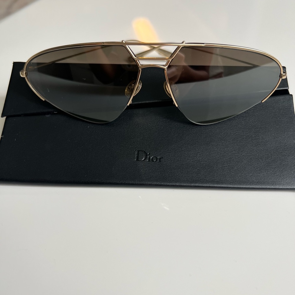Dior sunglasses ! Authentic